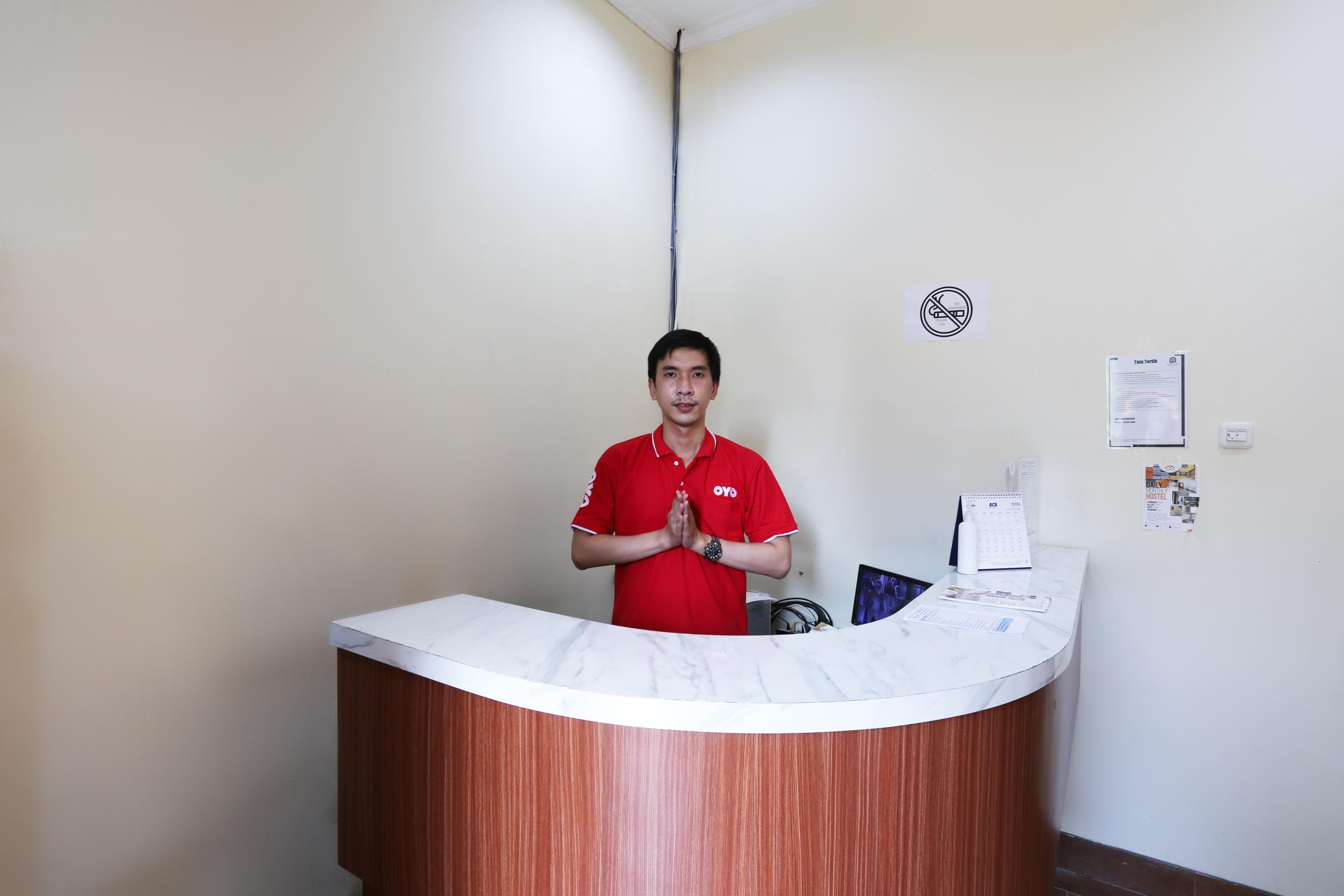Super Oyo 3109 Point Inn Jakarta Eksteriør billede