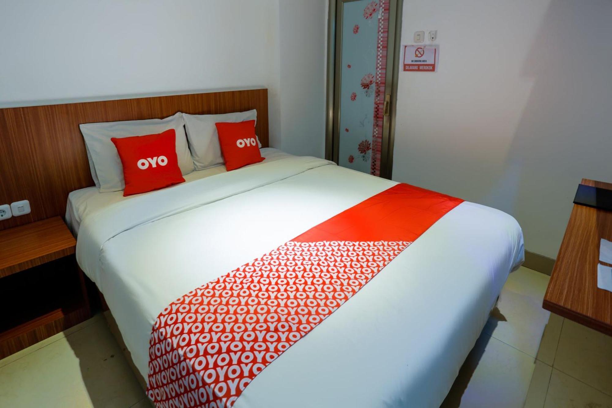 Super Oyo 3109 Point Inn Jakarta Eksteriør billede