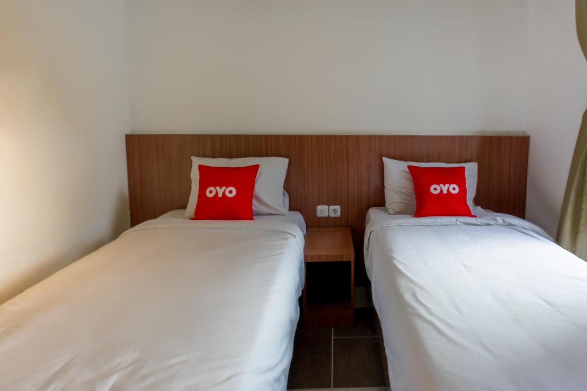 Super Oyo 3109 Point Inn Jakarta Eksteriør billede